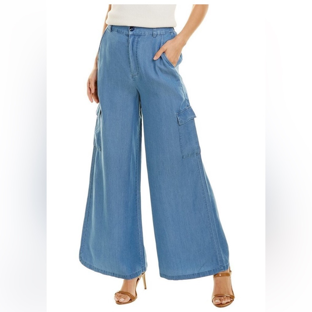 Walter Baker Women's Blue Trousers Wide-Leg Size S Preowned. Beautiful!!